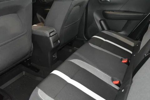 Opel Frontera 1.2 гібрид 136к.с. 6АТ Edition - 2025 рік