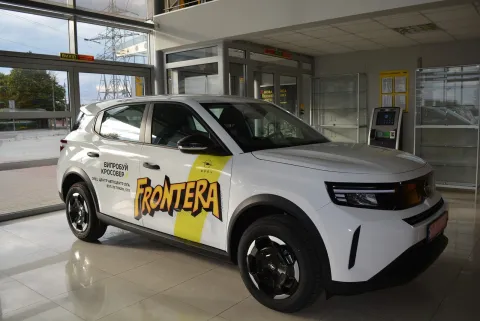 Opel Frontera 1.2 гібрид 136к.с. 6АТ Edition - 2025 рік