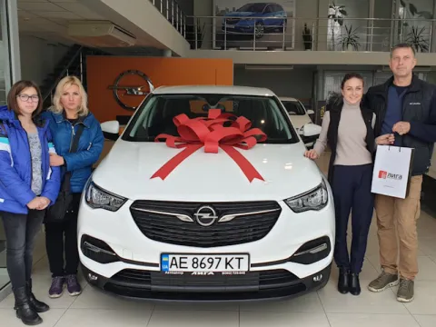 Щасливий клієнт Opel ЛІГА